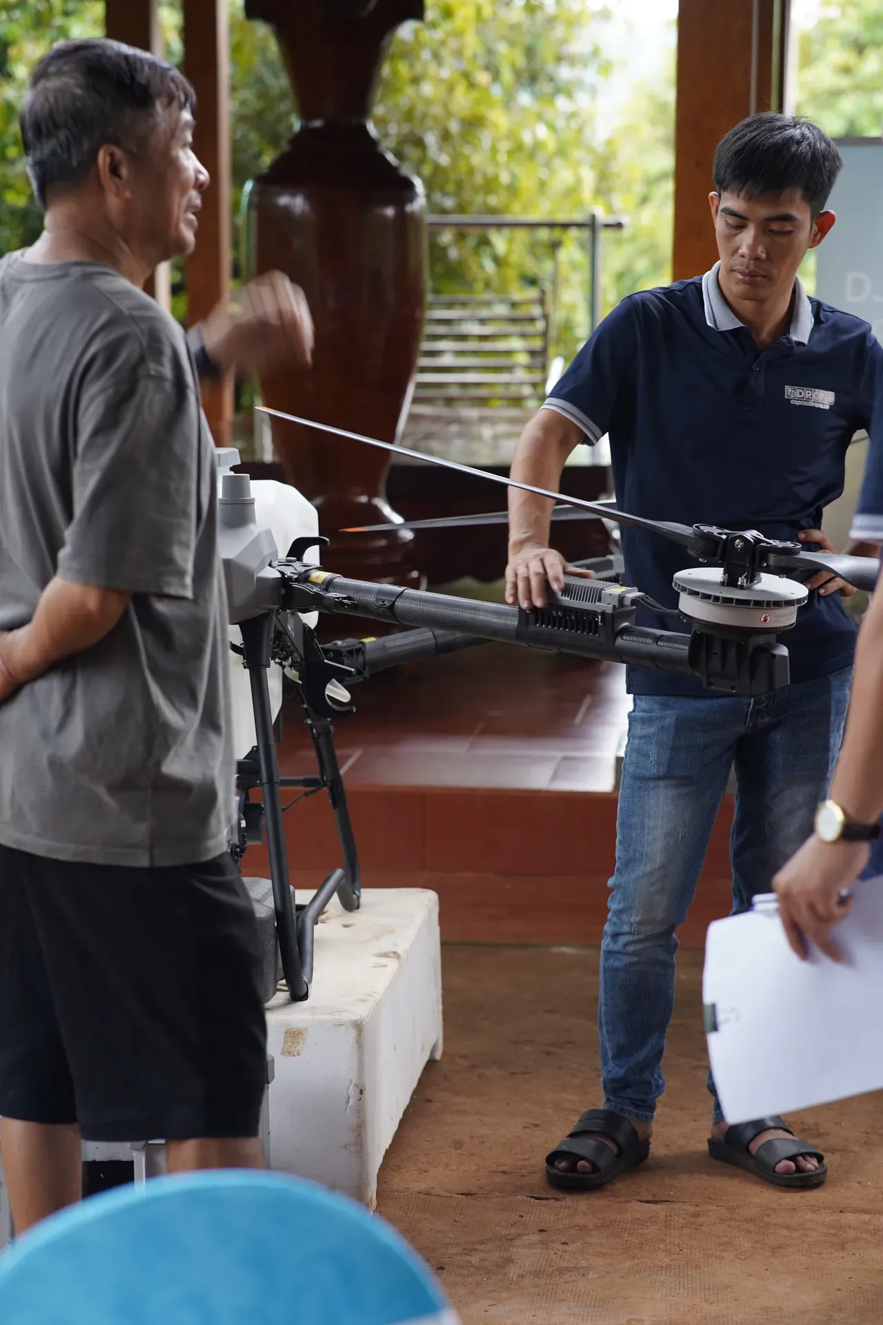 Giảng viên Học viện Đào Tạo Bay tại sự kiện tập huấn drone